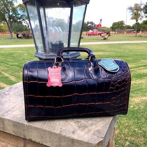 Vintage black genuine leather doctors bag